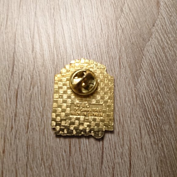 1989 Joker Enamel Pin - Picture 2 of 2